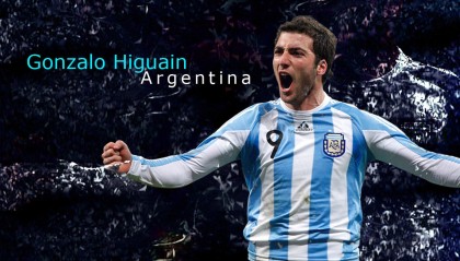 爱游戏体育官网-科比：用50场比赛的经典瞬间定义的不朽传奇！，科比连续50分